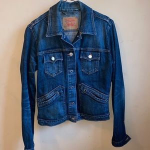 Levi’s Womens denim jacket - small